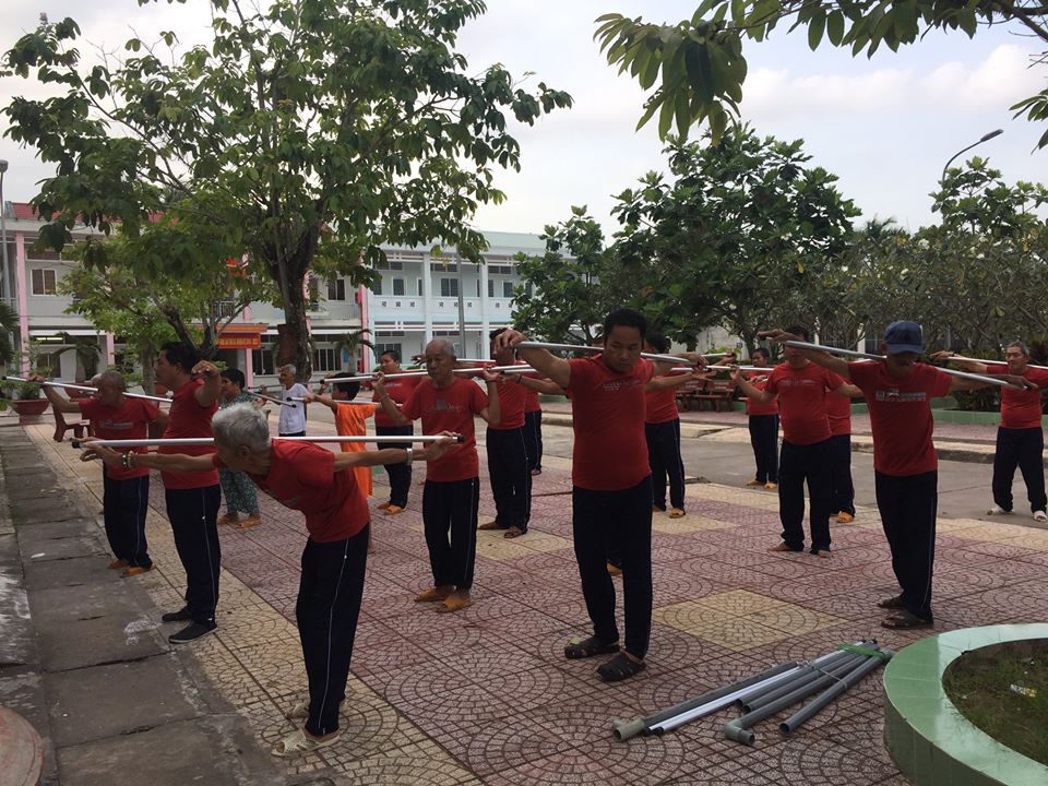 Bộ Tư pháp khảo sát việc phát triển công tác xã hội tại Vĩnh Long