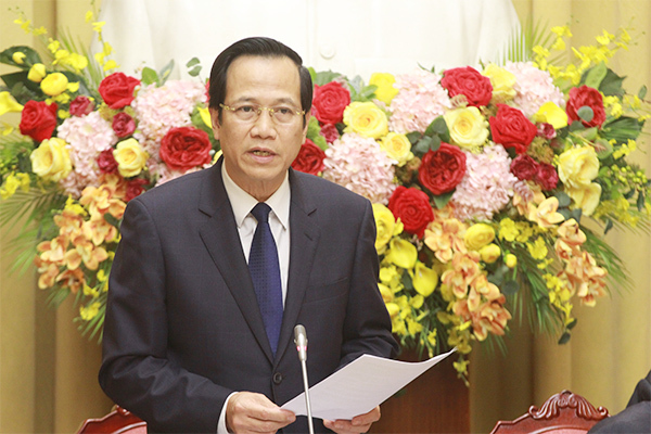 Bộ trưởng Đào Ngọc Dung gửi thư chúc mừng nhân Ngày Thầy thuốc Việt Nam