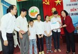 Bộ trưởng Phạm Thị Hải Chuyền thăm và tặng quà Trung tâm Phục hồi chức năng Trẻ em tàn tật Thụy An
