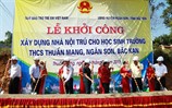 [MOLISA] Bộ trưởng Phạm Thị Hải Chuyền tham dự Lễ khởi công xây dựng nhà nội trú trường THCS Thuần Mang, huyện Ngân Sơn, tỉnh Bắc Kạn